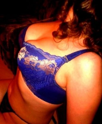🌸💋
Я живу в Москве и с радостью сопровожу тебя в самые яркие моменты твоей жизни. Мои услуги нацелены на удовлетворение твоих самых сокровенных желаний. 🌟💫
Я открыта для экспериментов и предлагаю широкий спектр интимных развлечений. Открой весь свой потенциал со мной и насладись незабываемым опытом. 🔥❤️
Мои клиенты описывают меня как креативную и страстную леди, которая знает, как доставить настоящее наслаждение. 💃😉
У меня множество фото, чтобы ты смог оценить мою красоту и сексуальность. Обещаю, ты не останешься разочарованным! 📸💄
Доверься моим умелым рукам и мы вместе погрузимся в мир страсти и нежности. Со мной ты найдешь то, что искал! 🌹💕 Лизулик